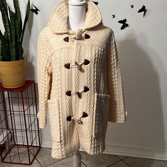 Cream Hooded Women's Cardigan - Picture 2 of 16